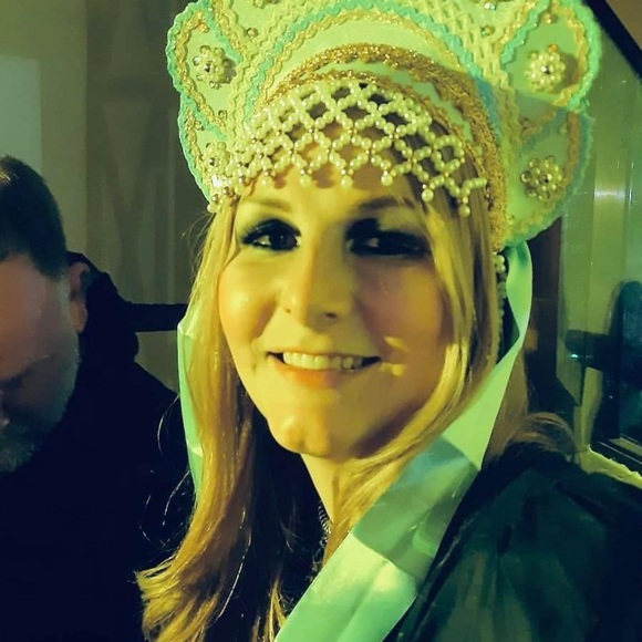 Meet your Posher, Aquagirl. - Picture 4 of 9